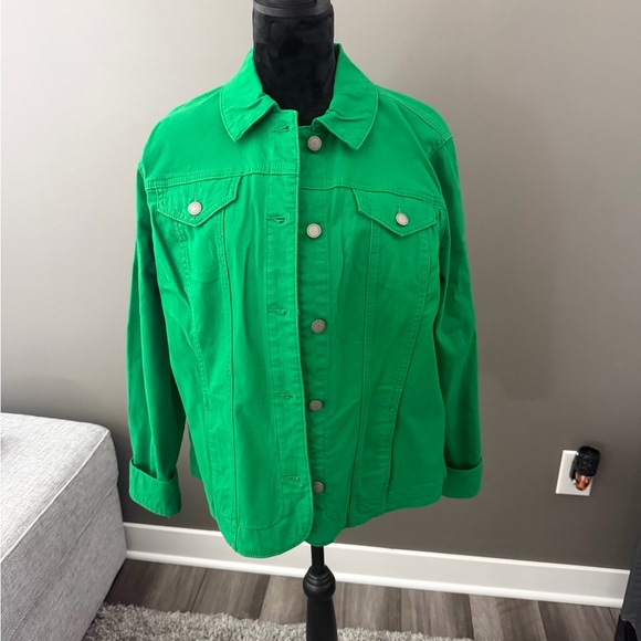 Charter Club Emerald Green Jean Jacket.

#28 - Picture 3 of 6